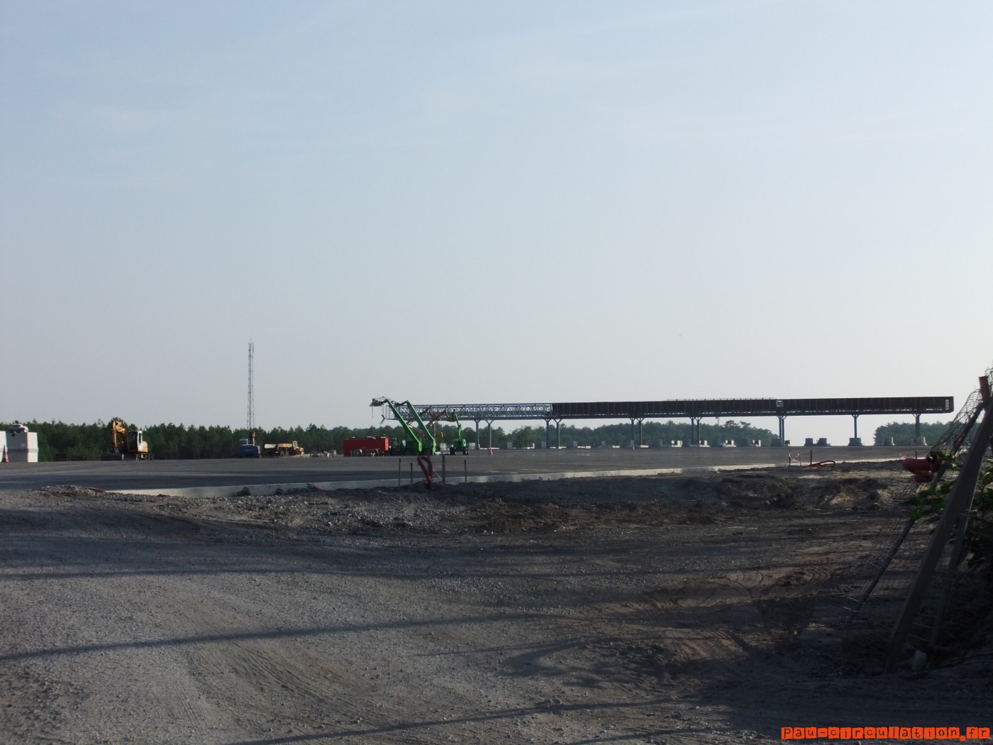 Mise en 2X3 voies Autoroute A63-N10